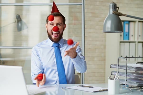 20 Hilarious Office Pranks  Office pranks, Funny office pranks