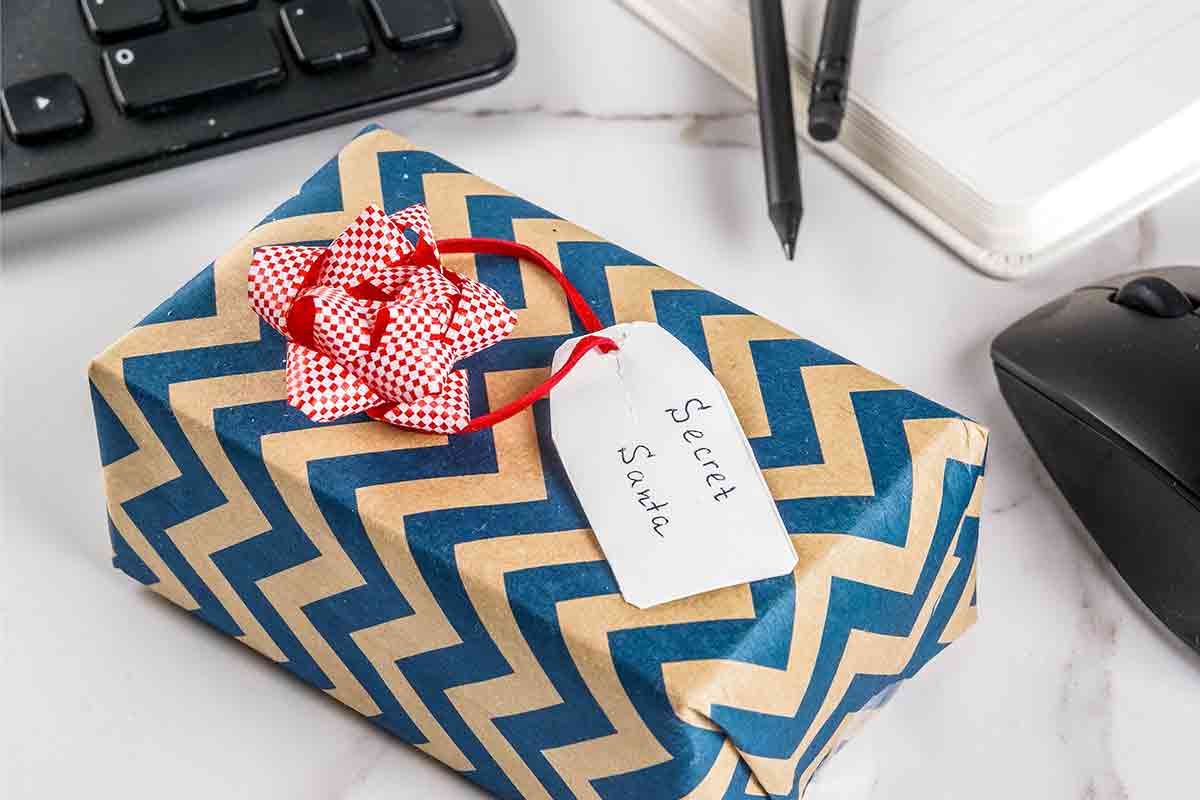 40 Secret Santa Gift Ideas For Coworkers